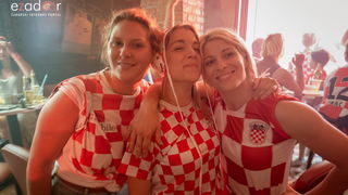 Navijačko ludilo u Zadru za vrijeme i nakon finala Svjetskog prvenstva Navijačko ludilo u Zadru za vrijeme i nakon finala Svjetskog prvenstva