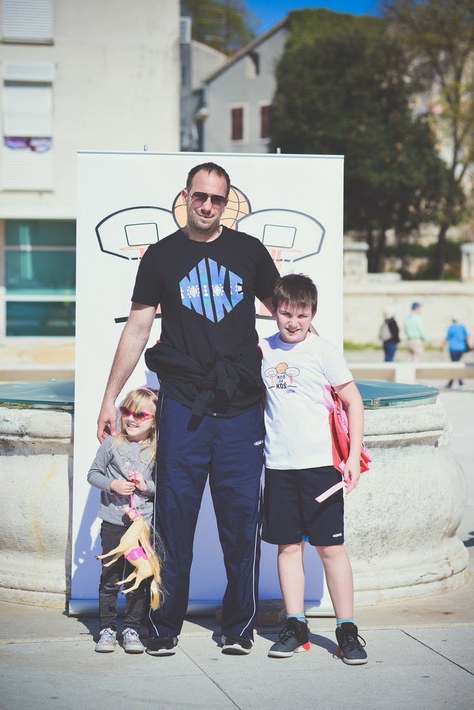 Basket na Forumu: Košarkaške legende protiv mlađih uzrasta KK Zadar Basket na Forumu: Košarkaške legende protiv mlađih uzrasta KK Zadar