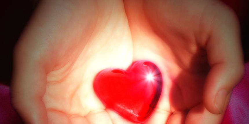 Srce u dlanovima, Foto: flickr.com