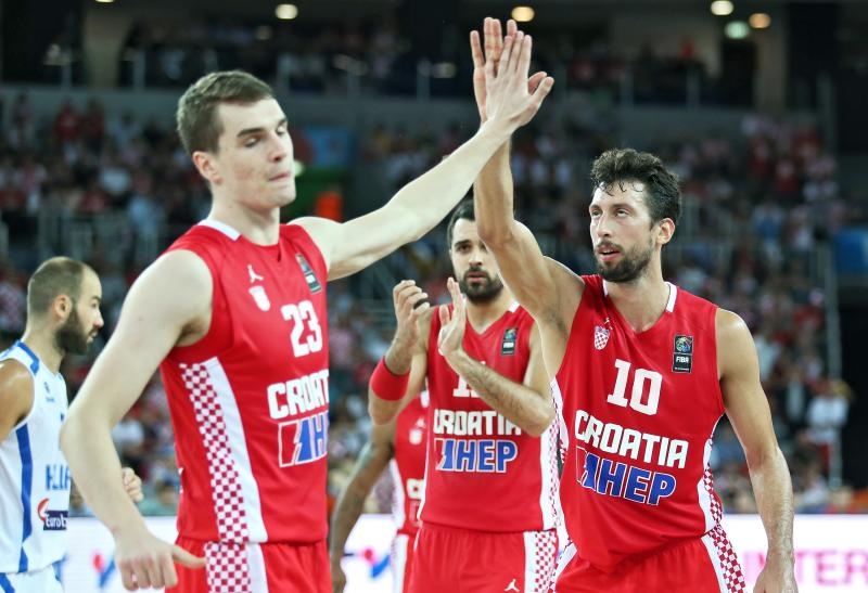 06.09.2015., Arena Zagreb, Zagreb – EuroBasket 2015., skupina C, 02. kolo, Grcka – Hrvatska. Foto: PIXSELL 06.09.2015., Arena Zagreb, Zagreb – EuroBasket 2015., skupina C, 02. kolo, Grcka – Hrvatska. Foto: PIXSELL