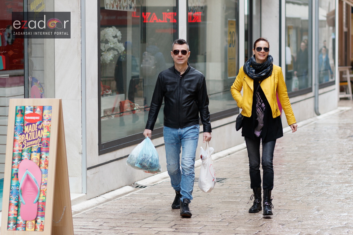 Đir po gradu, subotnja špica 31. ožujka 2018. Đir po gradu, subotnja špica 31. ožujka 2018.