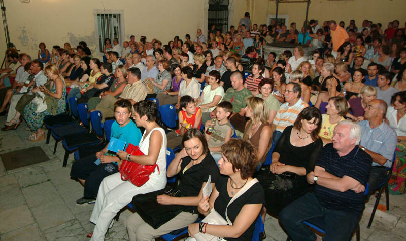 ‘Predstava Hamleta u selu Mrduša donja’