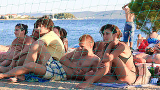 Odbojkaški turnir i pjena party u Bibnjama, foto: Leo Banić