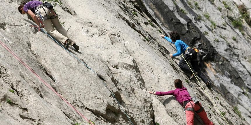 U kanjonu Velike Paklenice odrzava se 15. Medjunarodni susret penjaca Paklenica – Kids day