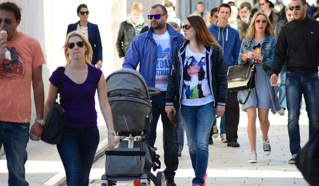 Subotnji đir po gradu, 29. ožujka 2014., roditelji, majcinstvo, otac i majka