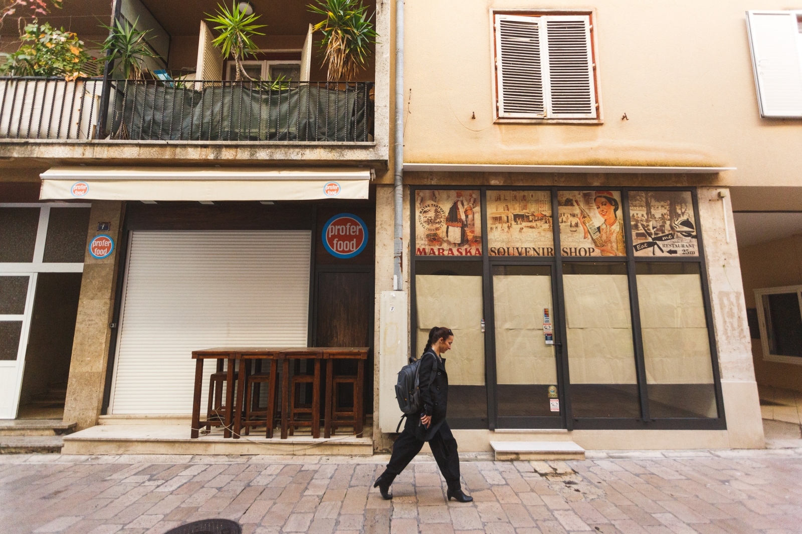 Zatvorene butige i poluprazan zadarski Poluotok Zatvorene butige i poluprazan zadarski Poluotok