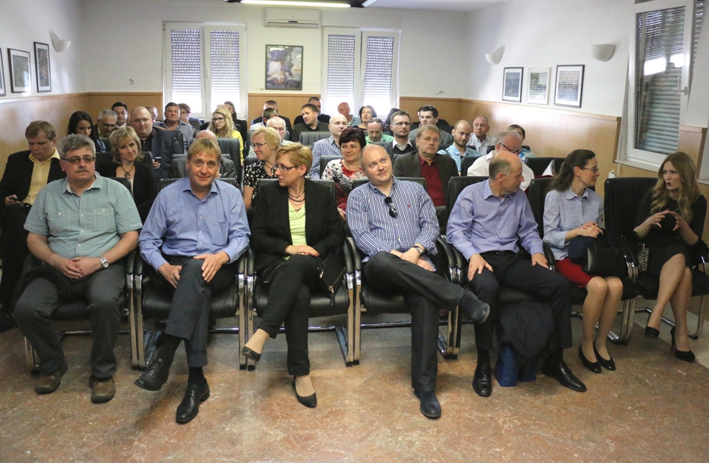 Delegacija Južnomoravske regije u posjeti otoku Viru Delegacija Južnomoravske regije u posjeti otoku Viru