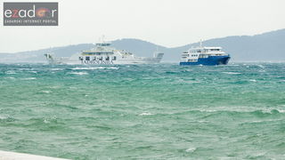 Đir po gradu 26. travnja 2017. Trajekt i brod u jugu. Đir po gradu 26. travnja 2017. Trajekt i brod u jugu.