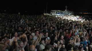 Image 1178805 (auto)