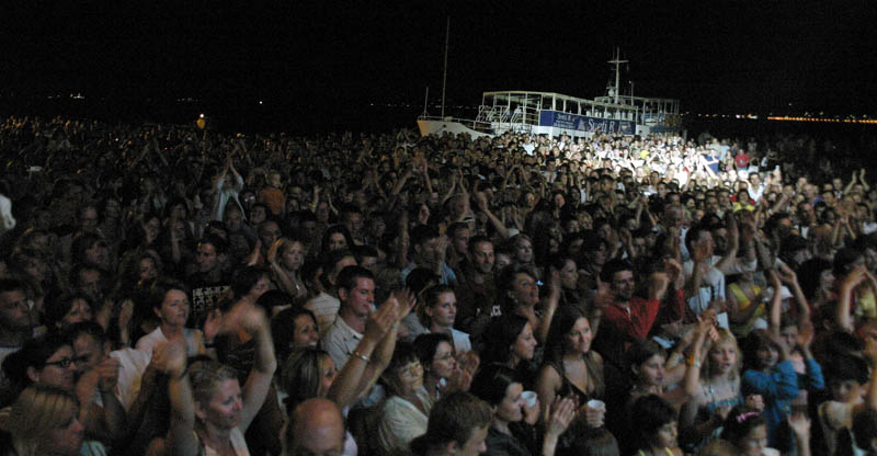 Image 1178805 (auto)