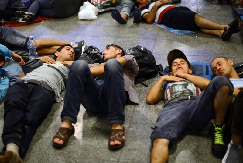 Izbjeglice i imigranti na željezničkom kolodvoru Keleti ulicama Budimpešte, Photo: Marko Jurinec/PIXSELL Izbjeglice i imigranti na željezničkom kolodvoru Keleti ulicama Budimpešte, Photo: Marko Jurinec/PIXSELL