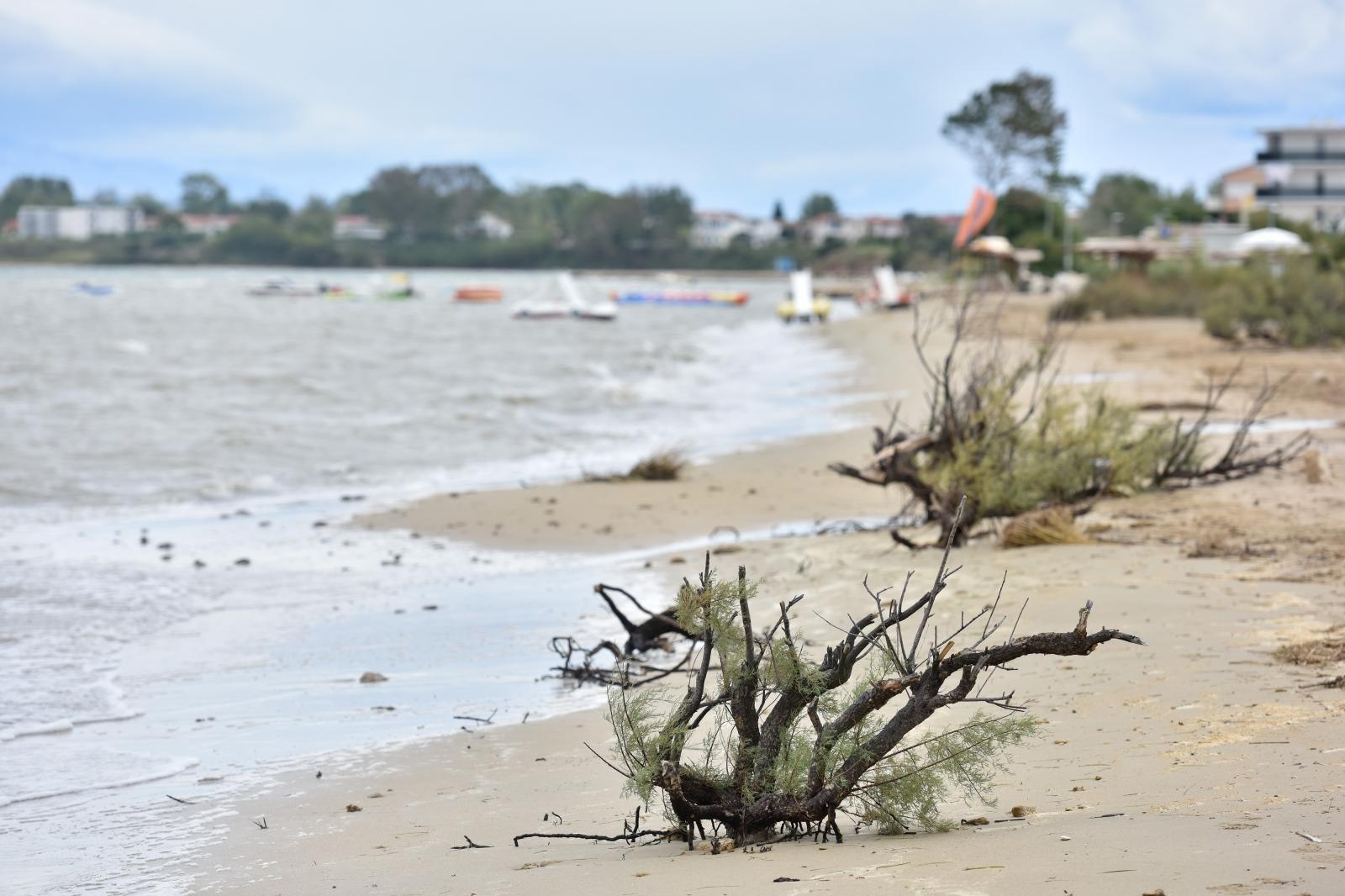 Čuvena ninska plaža Ždrijac teško stradala u poplavi