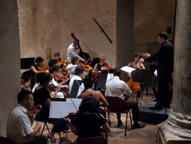 OLYMPUS DIGITAL CAMERA OLYMPUS DIGITAL CAMERA