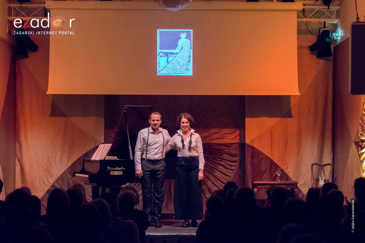 Glazbena šetnja Parizom: Katarina Livljanić i Danijel Detoni Glazbena šetnja Parizom: Katarina Livljanić i Danijel Detoni