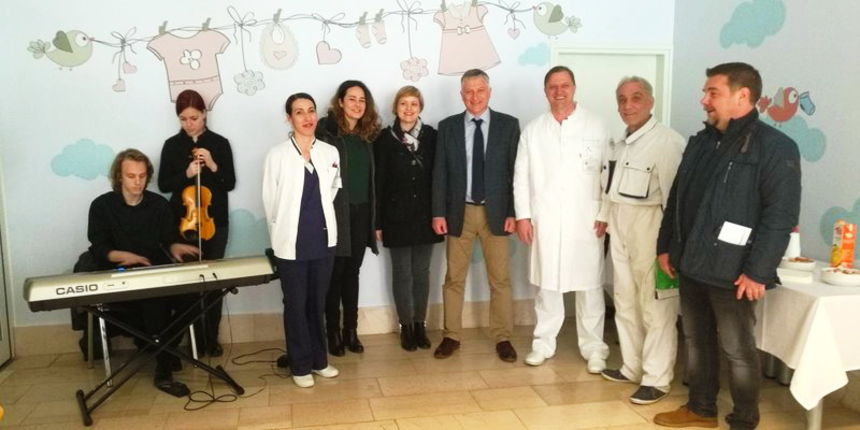 Učenici Pirodoslovno-grafičke škole oslikali predvorje ginekologije OB Zadar