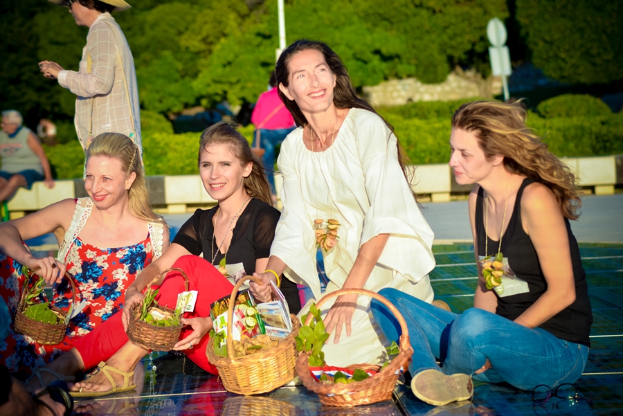 Festival smokava na Pozdravu suncu Festival smokava na Pozdravu suncu