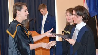 Promocija prvostupnika Hrvatskog i Ruskog jezika Sveučilišta u Zadru Promocija prvostupnika Hrvatskog i Ruskog jezika Sveučilišta u Zadru