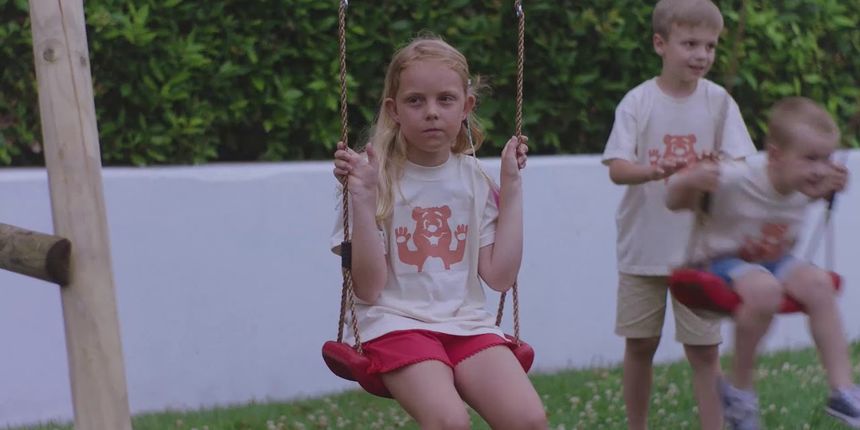 Norveški spot, djevojčica