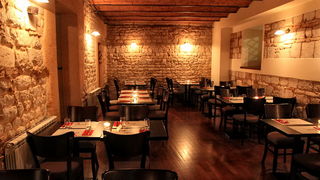 Restoran bar Atrij: Finger Food & Wine Selection, Foto: Iva Perinčić Restoran bar Atrij: Finger Food & Wine Selection, Foto: Iva Perinčić