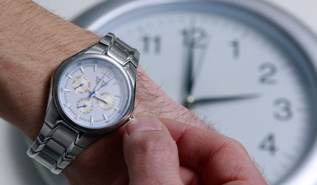 Zagreb, 290313.
Ilustracija za ljetno racunanje vremena. 
Hrvatska i ostatak Europe u noci s 30. na 31. ozujka vraca se na ljetno racunanje vremena. Kazaljke na satu tada ce trebati pomaknuti jedan sat unaprijed (s dva sata na tri sata ujutro).
Foto: Davo