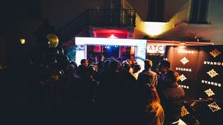 Votka party u Svarog Baru, Foto: Iva Perinčić Votka party u Svarog Baru, Foto: Iva Perinčić