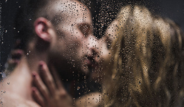 Seks u stajaćem položaju – žene 100 do 150 kalorija, muškarci 500