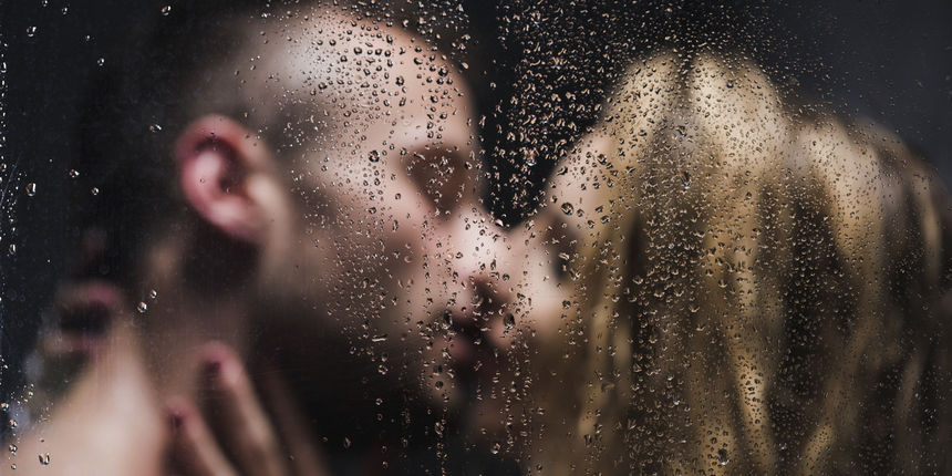 Seks u stajaćem položaju – žene 100 do 150 kalorija, muškarci 500 Seks u stajaćem položaju – žene 100 do 150 kalorija, muškarci 500