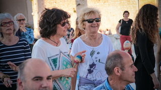 Glazbeno scenski nastup “Iskra ljubavi za mir” i grupna meditacija na Forumu