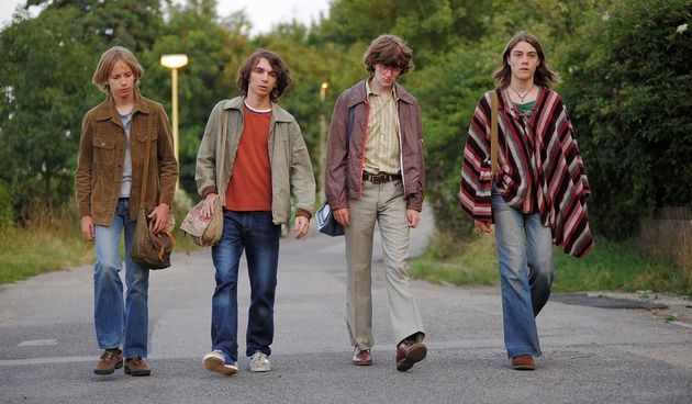 Osobna iskaznica, mladi