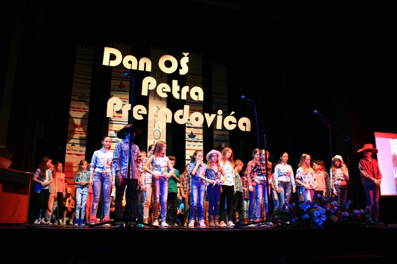 U HNK Zadar održana je priredba u povodu Dana OŠ Petra Preradovića na kojoj su nastupili učenici ali i profesori, Foto: Marija Cvetković