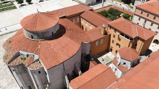 Pogled sa zvonika zadarske katedrale sv. Stošije, Foto: Dino Stanin/PIXSELL