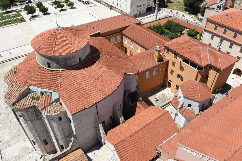 Pogled sa zvonika zadarske katedrale sv. Stošije, Foto: Dino Stanin/PIXSELL