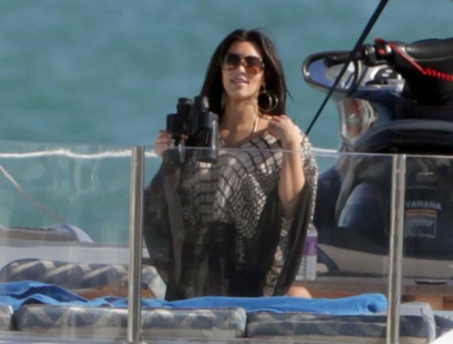 Kim Kardashian pokazala više no što je trebala (Index.hr)