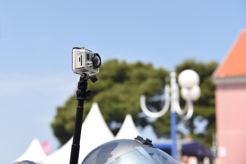 Spektakularni defile vespaša, foto: Vinko Pešić Spektakularni defile vespaša, foto: Vinko Pešić
