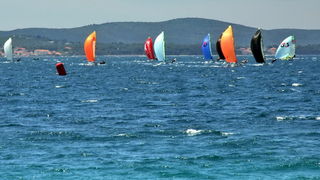 Jedrenje: SP klase 49er – drugi dan 8. svibnnja 2012, Foto: Leonard Kvarantan Jedrenje: SP klase 49er – drugi dan 8. svibnnja 2012, Foto: Leonard Kvarantan