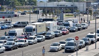 Tri megakruzera s preko 5 tisuća putnika uplovili u novu luku u Gaženici. Photo: Dino Stanin/PIXSELL Tri megakruzera s preko 5 tisuća putnika uplovili u novu luku u Gaženici. Photo: Dino Stanin/PIXSELL