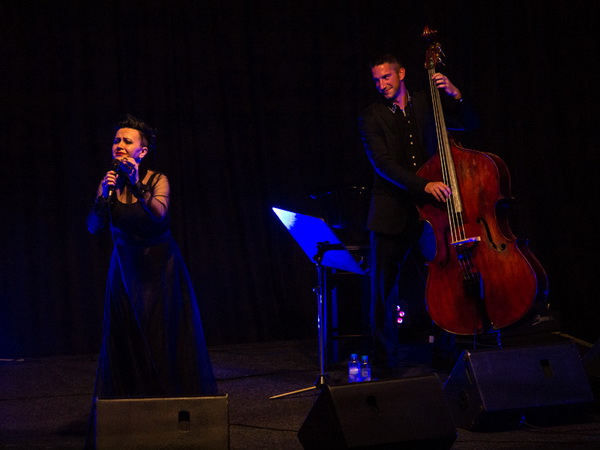 OLYMPUS DIGITAL CAMERA OLYMPUS DIGITAL CAMERA