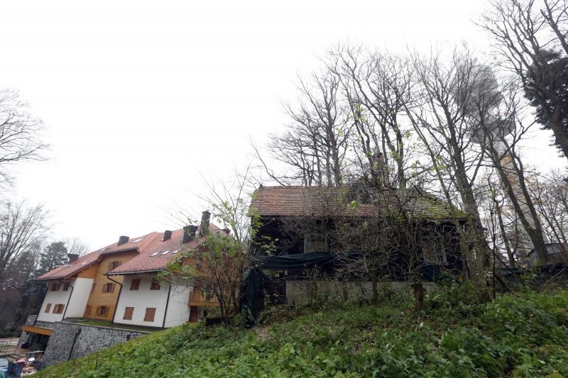 Bivša plućna bolnica, planinarski dom, dom Sindikata, izletište, planinarska kuća…