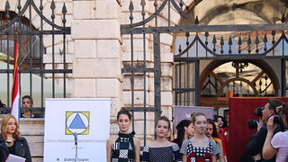Modna revija državnog natjecanja mladih dizajnera Modna revija državnog natjecanja mladih dizajnera