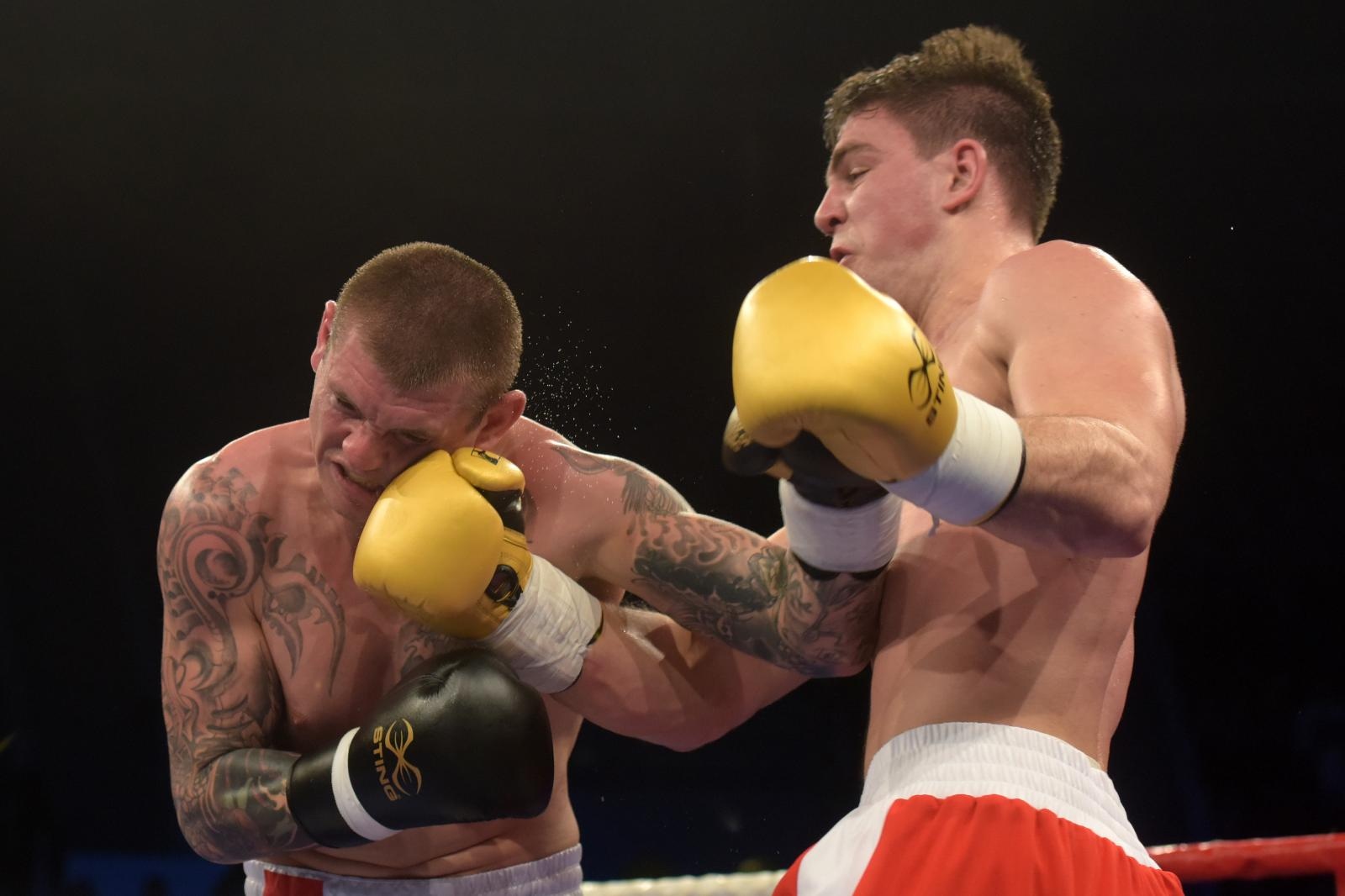 Svjetska boksacka liga, grupa B C1, kategorija 91 kg, Toni Filipi (Croatian Knights) – Kristiyan Stefanov Dimitrov (France Fighting Roosters).