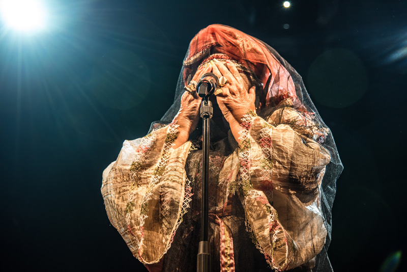 Esma Redžepova, prateći bend Folk Masters i gost Ibus Ibraimovski @ Arsenal Zadar Esma Redžepova, prateći bend Folk Masters i gost Ibus Ibraimovski @ Arsenal Zadar