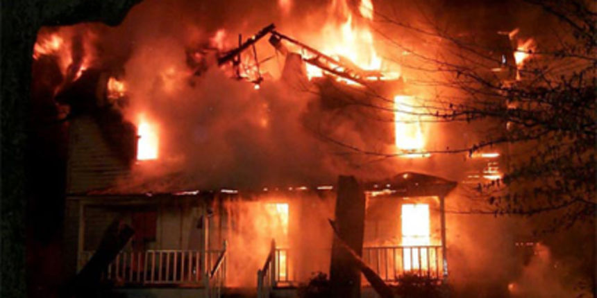 Požar u kući (Foto: Totalportal.hr) Požar u kući (Foto: Totalportal.hr)