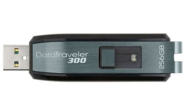 Kingston Data Traveler 300 (foto: tportal.hr)