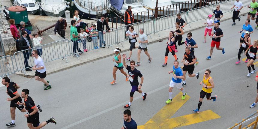 Aktivni studenti KIF-a trčanjem podržali utrku Wings for life – World Run Aktivni studenti KIF-a trčanjem podržali utrku Wings for life – World Run