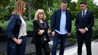 Odavanje počasti Draženu Petroviću povodom 24. obljetnice smrti