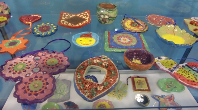 Izložba udruga Svjetlo u GKZD, keramika, kreativnost