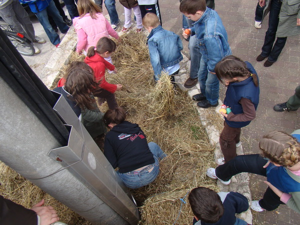 Humanitani uskrsni konvoj Zadar – Oklaj