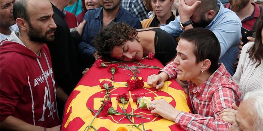 Tuga nakon terorističkog napada u Ankari, foto: Hina Tuga nakon terorističkog napada u Ankari, foto: Hina