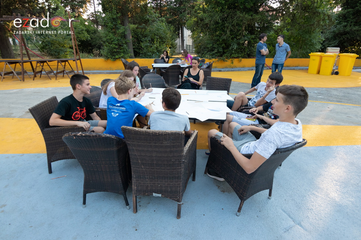 KvartArt 2018: Radionice, društvene i književne igre i Filmski kviz KvartArt 2018: Radionice, društvene i književne igre i Filmski kviz