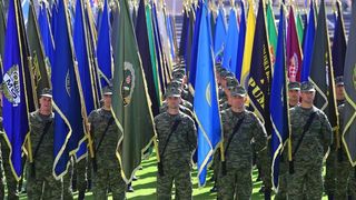 Svečano postrojavanje na stadionu u Kranjčevićevoj u povodu Dana Oružanih snaga Republike Hrvatske. Foto. PIXSELL Svečano postrojavanje na stadionu u Kranjčevićevoj u povodu Dana Oružanih snaga Republike Hrvatske. Foto. PIXSELL